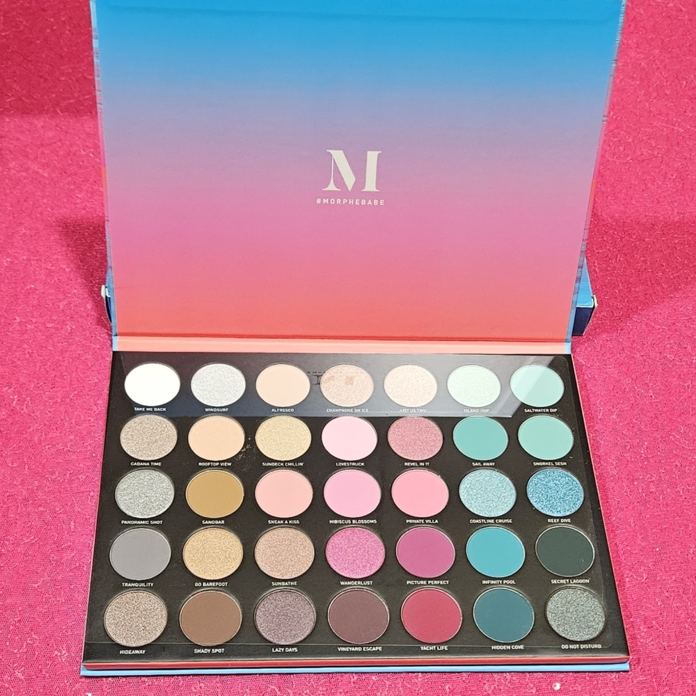Morphe 35I (ICY FANTASY PALETTE)